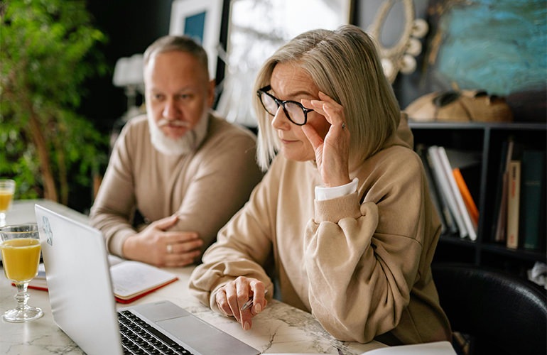 Active Adult Living or Senior Housing: Which Is Right for You?
